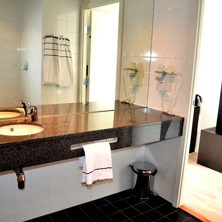 Dgi-huset Otel 3*